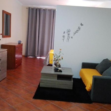 Lindo Apartamento Villa ポンタ・ド・ソル エクステリア 写真
