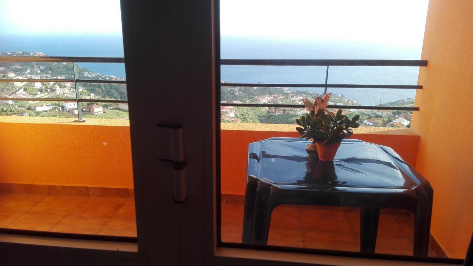 Lindo Apartamento Villa ポンタ・ド・ソル エクステリア 写真